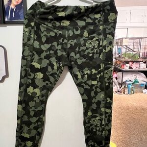 Avia' Green Camo Leggings